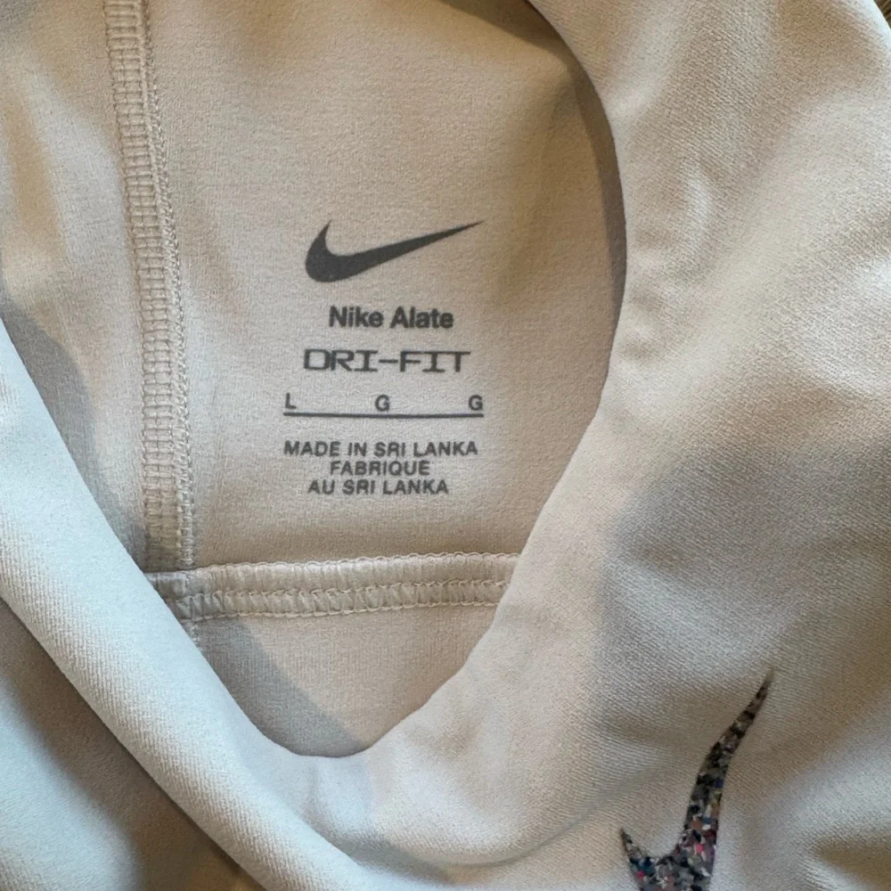 Nike Alate Solo Dri-FIT Longline Sports Bra Size Large - Picture 5 of 8